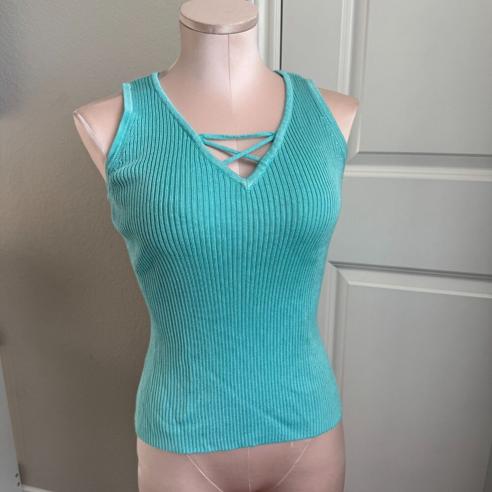 Y2k Blue crisscross front and back Tank - XS
